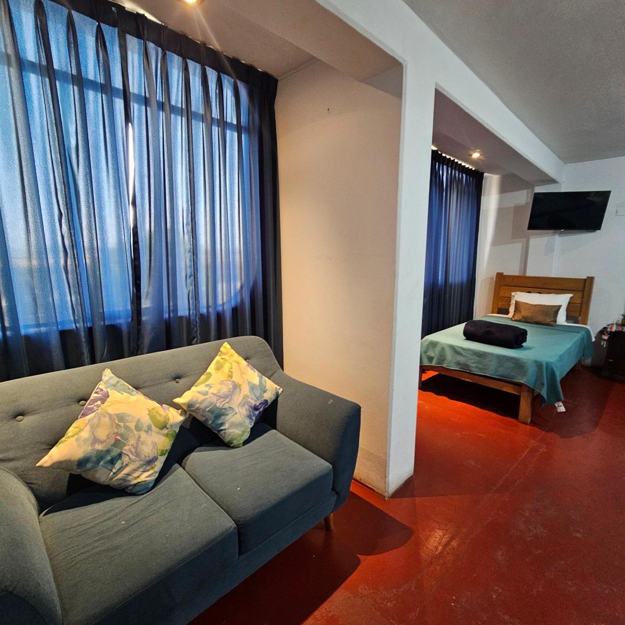 Lima Airport Hostel With Free Airport Pick Up Callao Buitenkant foto